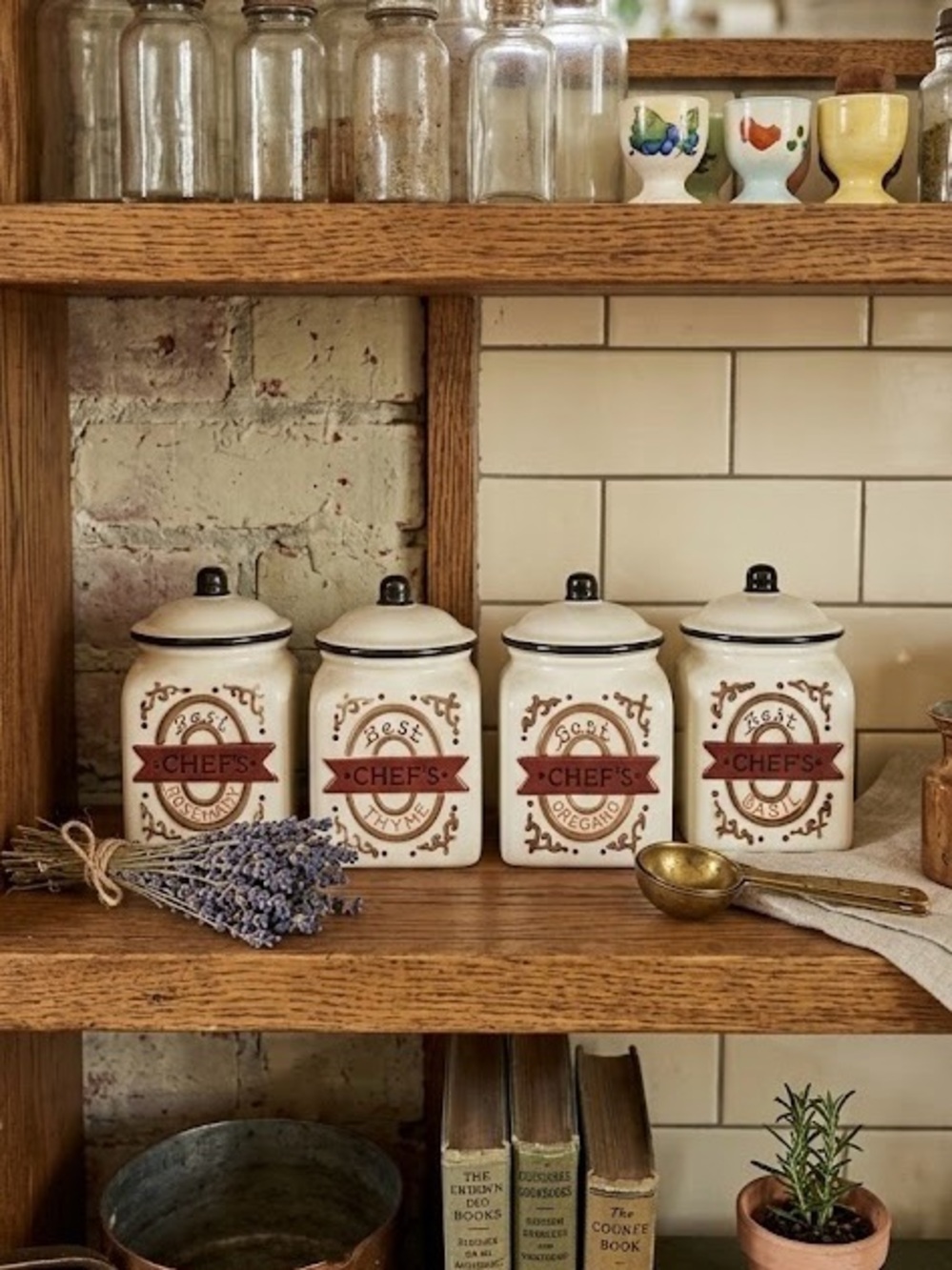 Vintage home interiors spice jars